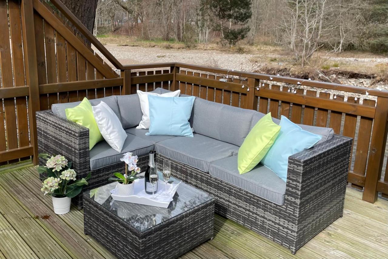Luxury Riverside Lodge, Blair Atholl Pitlochry Dış mekan fotoğraf